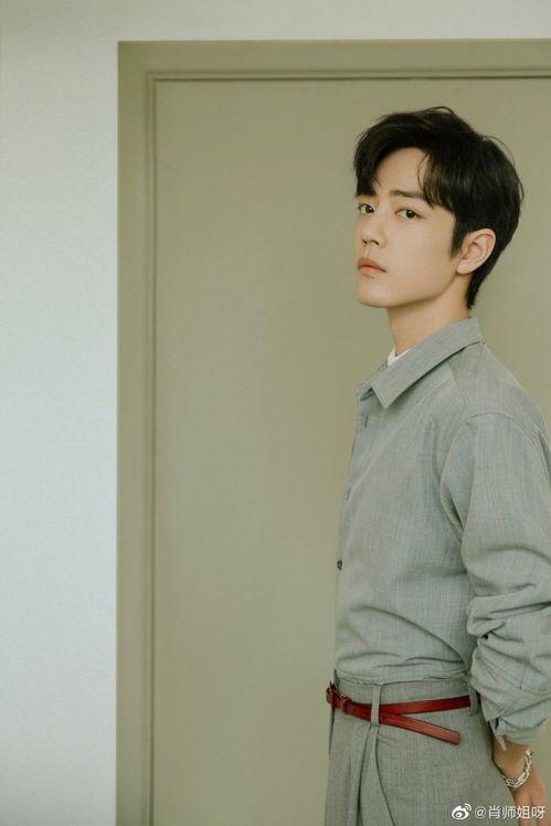 肖戰(zhàn)吃瓜的娛樂(lè)者叫什么,揭秘娛樂(lè)界幕后大瓜，揭秘娛樂(lè)者神秘身份