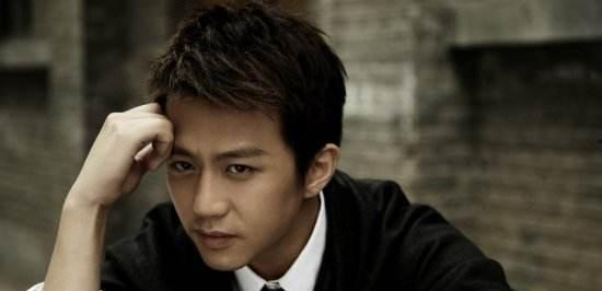 娛樂(lè)吃瓜姐評(píng)論鄧超,吃瓜姐熱議背后的真相