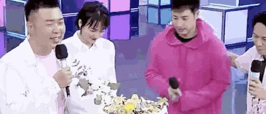 娛樂吃瓜天王結婚,揭秘明星夫妻甜蜜婚禮現(xiàn)場