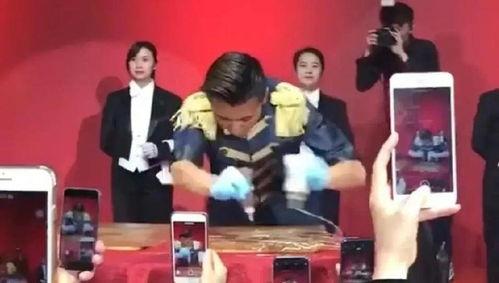 快樂吃瓜娛樂新聞最新消息,快樂吃瓜，明星隱私再掀波瀾！