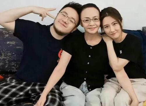 娛樂八卦瓜田吃瓜,揭秘明星們的幕后故事與甜蜜瓜田