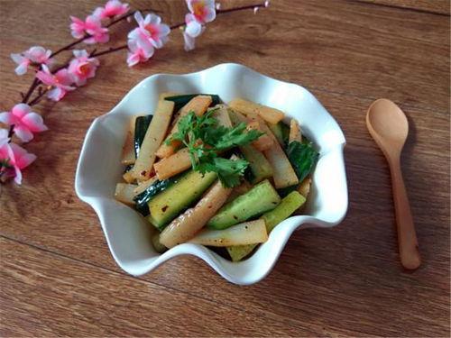 娛樂圈吃瓜吃筍,吃瓜吃筍，揭秘明星幕后故事