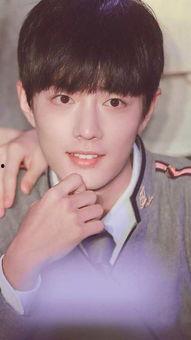 肖戰(zhàn)八卦娛樂吃瓜,揭秘明星幕后生活，吃瓜群眾狂歡時刻