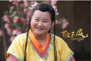 娛樂吃瓜醬賈玲,娛樂吃瓜界的“瓜王”，揭秘娛樂圈幕后故事