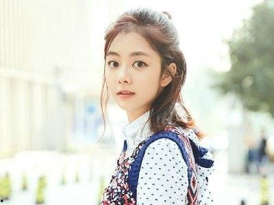 娛樂吃瓜譚松韻,娛樂圈的“吃瓜”達人，揭秘明星幕后故事