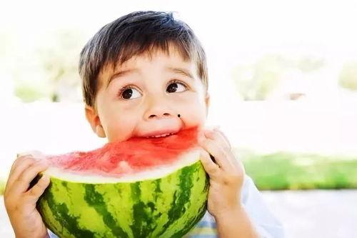 娛樂吃瓜君高個(gè)子,揭秘娛樂圈那些不為人知的秘密