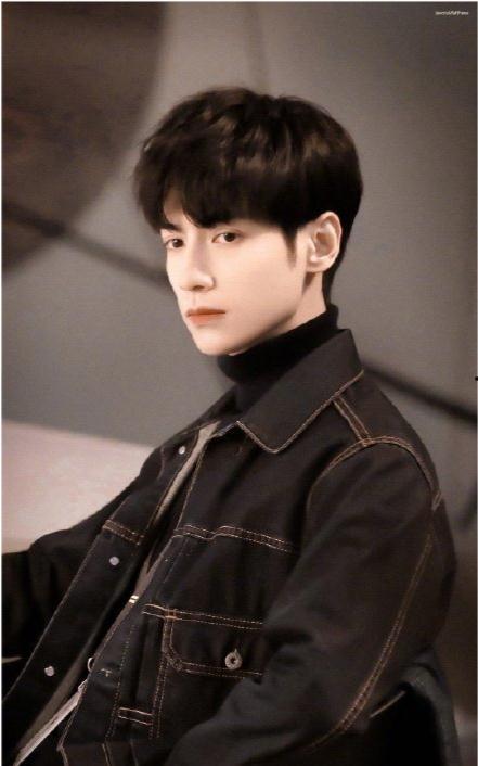 吃瓜娛樂羅云熙,瓜田里的璀璨明星